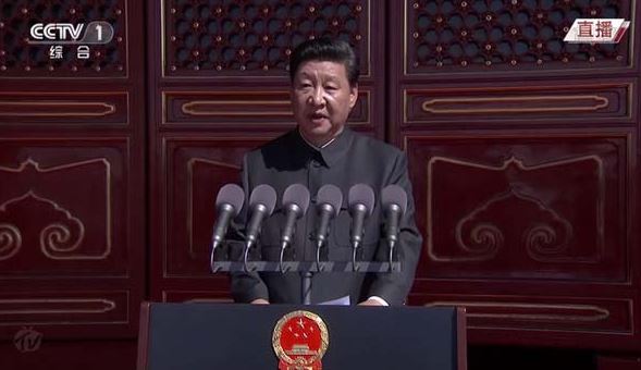 시 주석은 마오쩌뚱과 덩샤오핑에 버금가는 중국의 절대 권력자가 되어가고 있다. (캡처사진=CCTV)