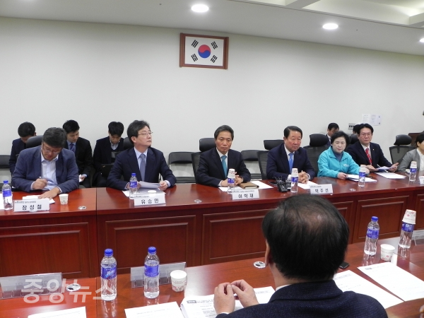 이날 연석회의에는 전국의 바른미래당 지방선거기획단장들이 모였다. (사진=박효영 기자)