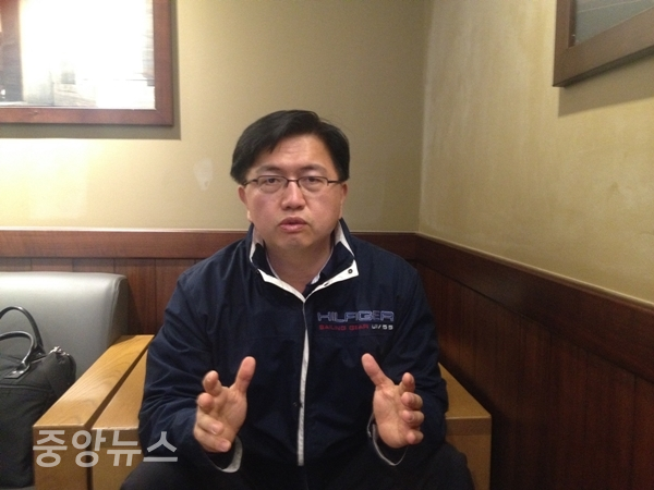 지난 12일, 마포역의 한 카페에서 만난 이남현 지부장 (사진=우정호 기자)