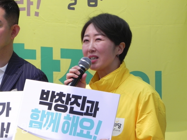 권 전 위원장은 여전히 열악한 노동자들의 현실을 강조했다. (사진=박효영 기자)