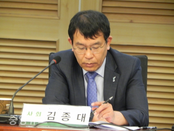 군사 전문가인 김종대 의원은 적대적 프레임에 단호히 맞서야 한다고 밝혔다. (사진=박효영 기자)