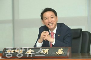 자유한국당 김석기 국회의원(사진=자한당 제공)