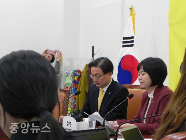 이정미 대표는 민주당 모델은 한국식 연동형이 아니라 민주당식이라고 일축했다. (사진=박효영 기자)