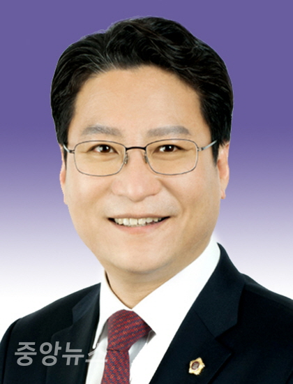 배진석 경북도의원 ,자유한국당.경주 (사진=경북도의회 제공)