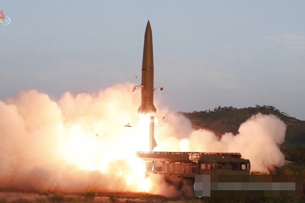 31일 새벽 북한이 탄도 미사일을 발사했다 (사진=연합뉴스 제공)