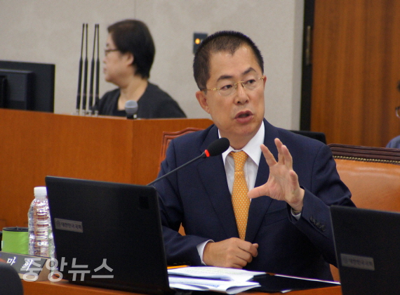 자유한국당이만희의원(사진=자한당 제공)