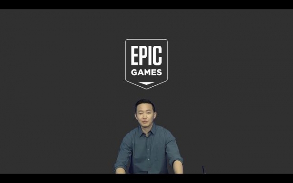 박성철 에픽게임즈코리아 대표가 '에픽 온라인 서비스'에 대해 설명하고 있다. (사진=에픽게임즈)