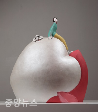 고삼석 시인의 사랑시와 그림(자료=최승애, 36 도란도란 레진 금보성 아트센터)