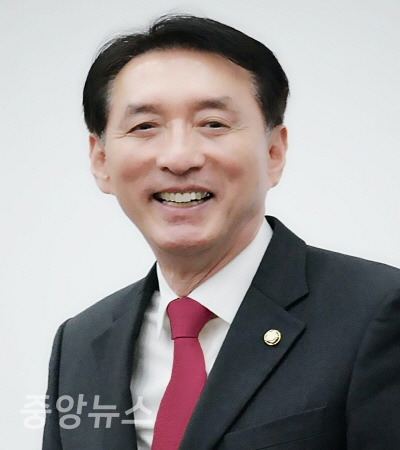 김석기 국회의원(사진=미래한국당 제공)