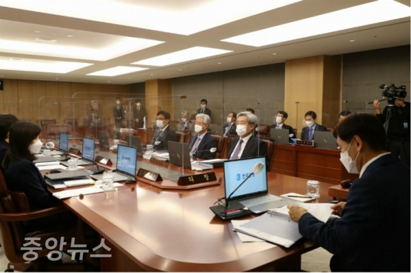 한국은행은 오늘(14일) 오전 이주열 총재 주재로 금융통화위원회를 열고 이같이 결정했다.(사진=한국은행)