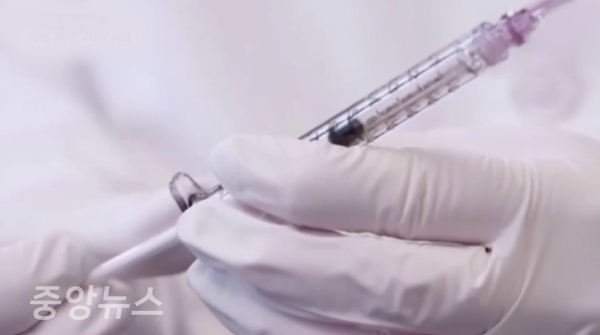 전문가들은 영국發 ‘변이 바이러스는 지금까지 개발된 백신으로 잡을 수 있는 변이라고 밝혔다.(사진=중앙뉴스 DB)