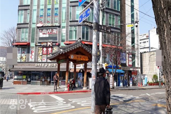 시의 미세먼지 계절관리제 시행기간 동안 서울 중심의 종로의 모습 (사진=신현지 기자)