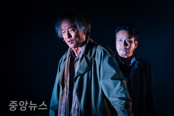 연극 '단테 신곡-지옥편'은 지난 7일 대학로예술극장 대극장에서 개막했다.(사진=정동환 배우)
