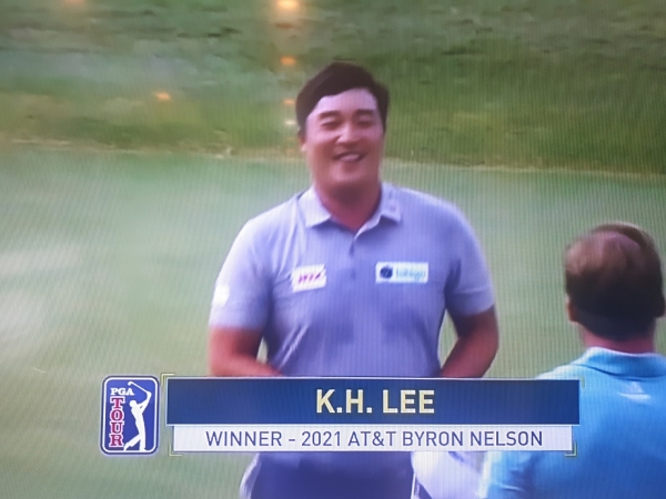 이경훈(30)선수가 미국프로골프(PGA) 투어에서 첫 우승을 차지했다.(사진=JTBC골프방송 캡쳐)