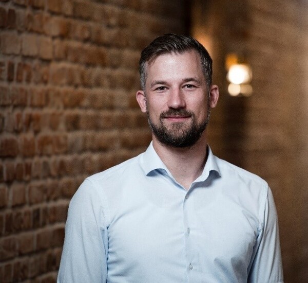 라스무스 스멧 젠슨(Rasmus Smet Jensen) 미르 마케팅·전략 담당 부사장