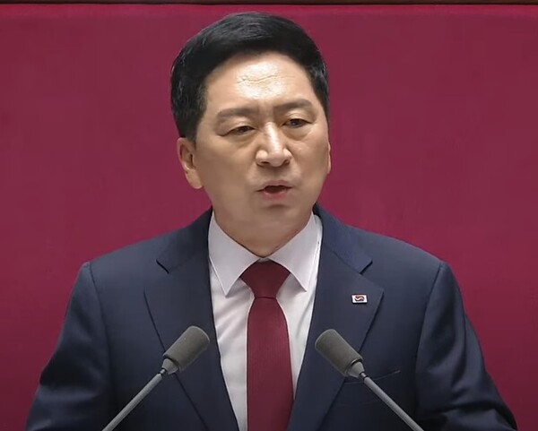 국민의힘 김기현 대표가 20일 국회에서 열린 본회의에서 교섭단체 대표연설을 하고 있다.(사진=유튜브)