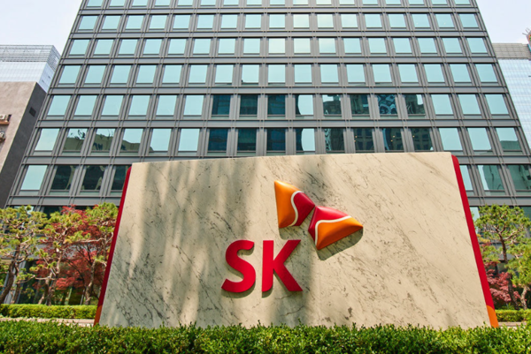 SK그룹이 5일 정기 사장단 및 임원 인사를 단행한다.