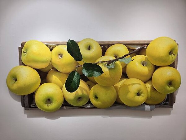 윤병락의 가을향기 YA 2539, 191.4x81.5cm, Oil on Korean-paper, 2025