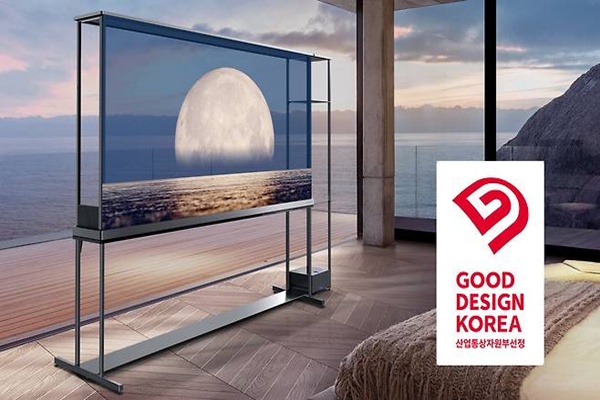 대통령상을 받은 세계 최초 투명·무선 TV 'LG 시그니처 올레드 T(사진=LG전자)